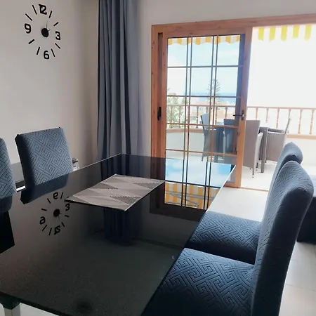 דירה Panoramic Sea View - Bouganvillas *