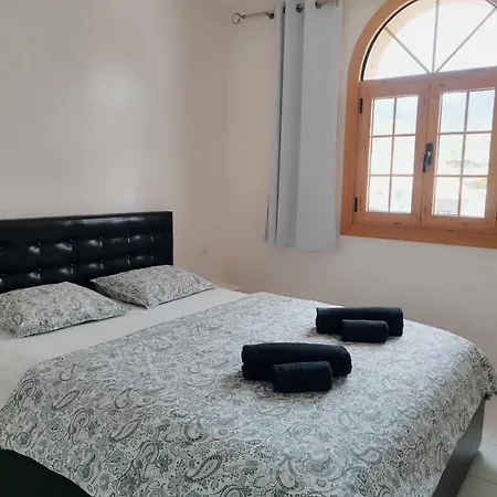 Panoramic Sea View - Bouganvillas * アデヘ